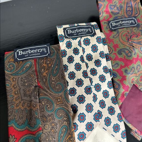 Burberrys of London 100% Silk Neckties set of Four Classic Designer - Picture 5 of 6